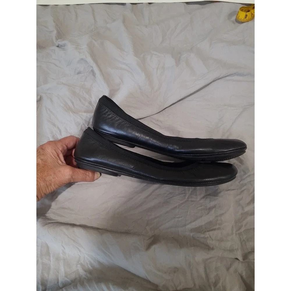 Bandolino Black Leather Ballet Flats Women's Size 9.5 minimalist comfort comfort
